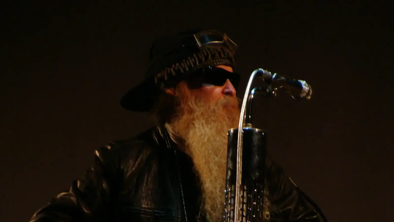 Billy Gibbons of ZZ Top performing onstage in Bilbao in 2008